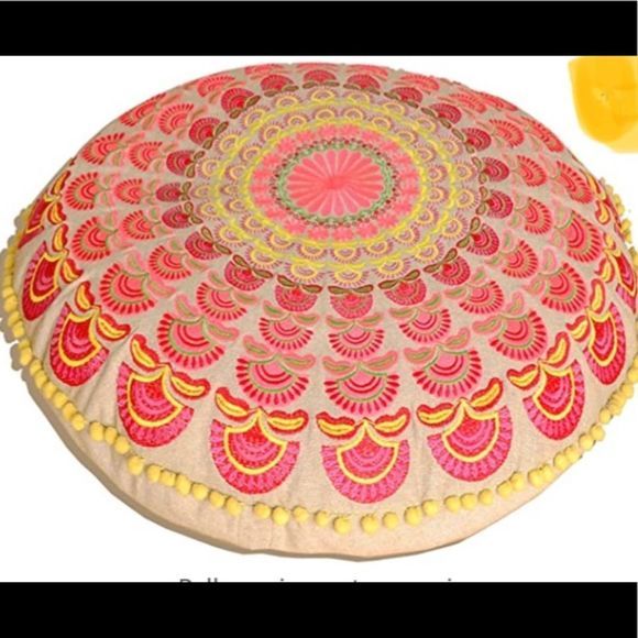 Mandala floor pillow cover - Picture 2 of 5